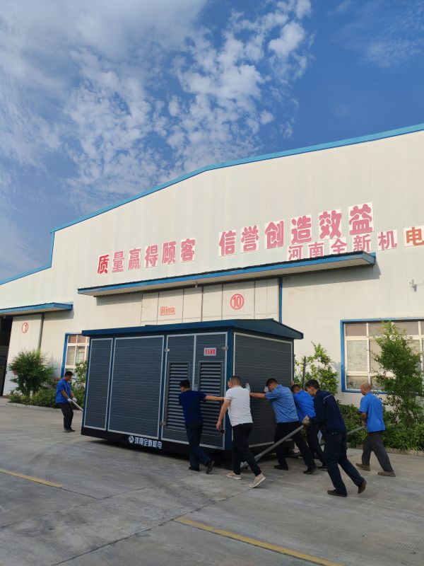 齊心協（xié）力，移動箱（xiāng）變，準備發（fā）貨（huò）